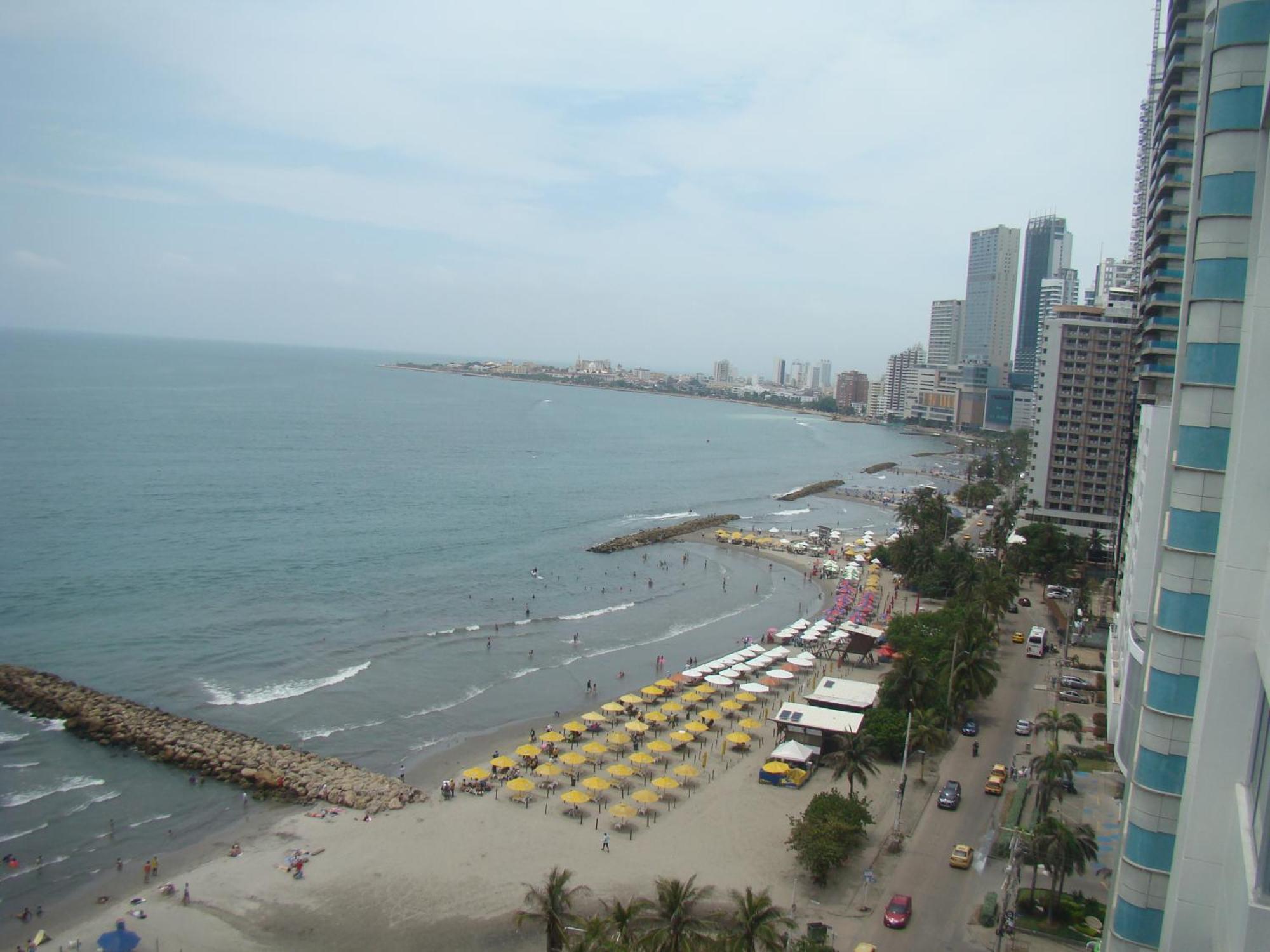 Apartamento , vista a la ciudad antigua y playa Cartagena Exterior foto
